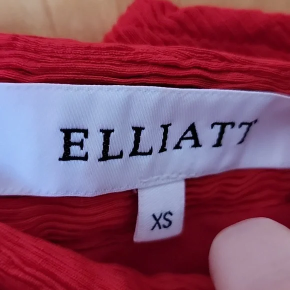 ELLIATT Red Ribbed Ruffled Skirt - Picture 5 of 7